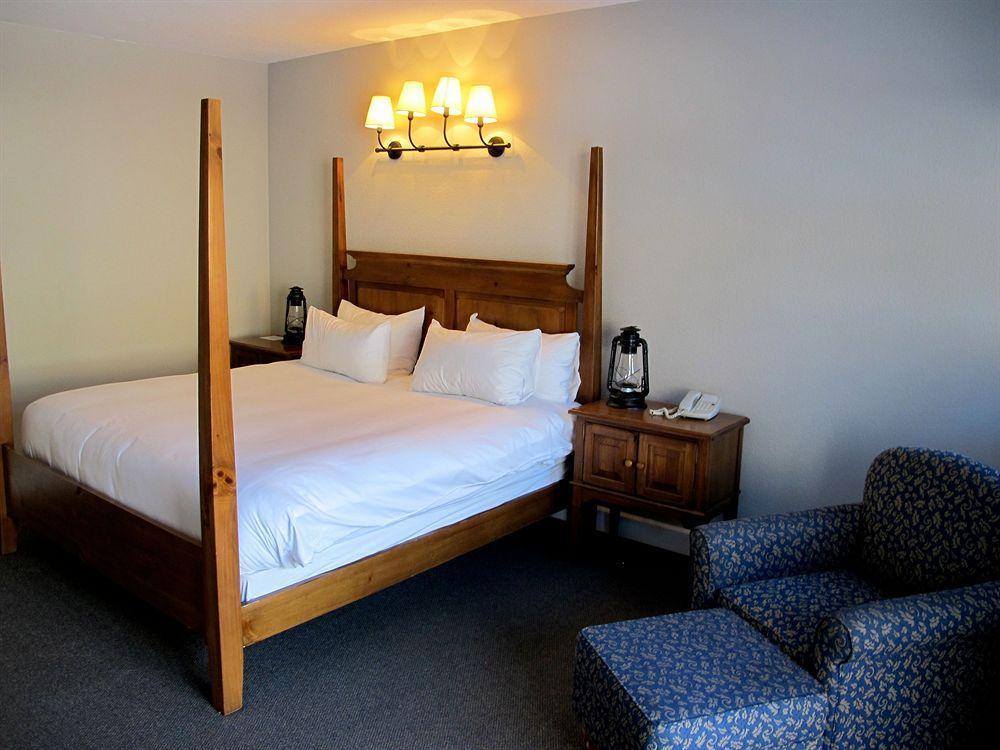 Placerville The Angler Inn מראה חיצוני תמונה